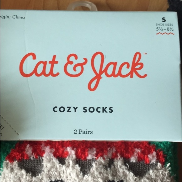 Cat & Jack Cozy Socks - Picture 5 of 7